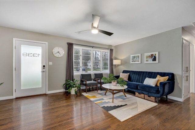 1339 S Fremont Avenue, Springfield, MO 65804