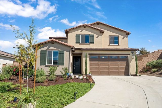 29598 Oakley Court, Winchester, CA 92596