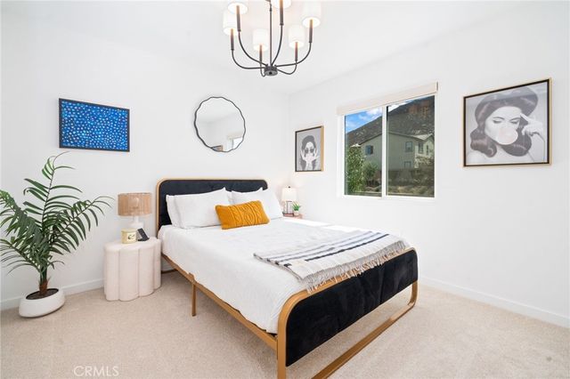 29598 Oakley Court, Winchester, CA 92596