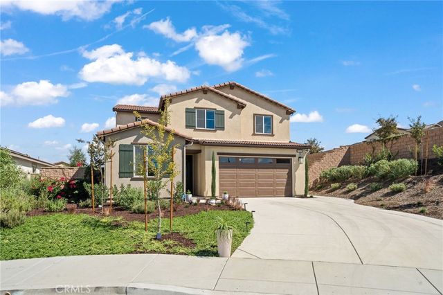 29598 Oakley Court, Winchester, CA 92596