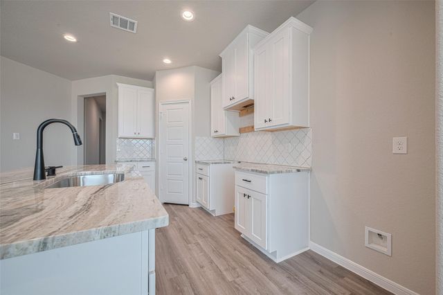 328 Palero Path, Brookshire, TX 77423