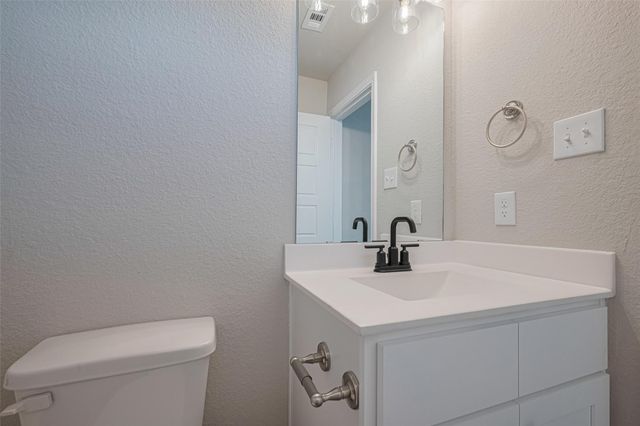 328 Palero Path, Brookshire, TX 77423