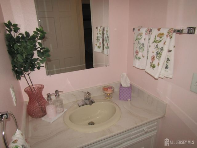22 Rossmoor Drive C, Monroe, NJ 08831
