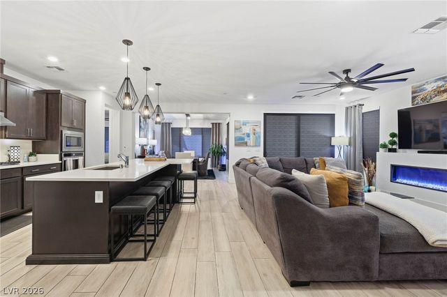 6497 Tavolara Street, Las Vegas, NV 89166