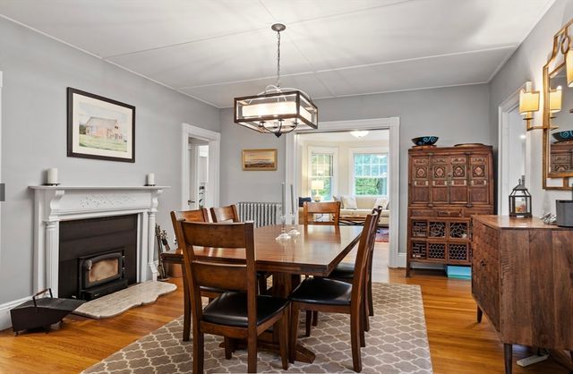 45 Walnut Rd., Hamilton, MA 01982