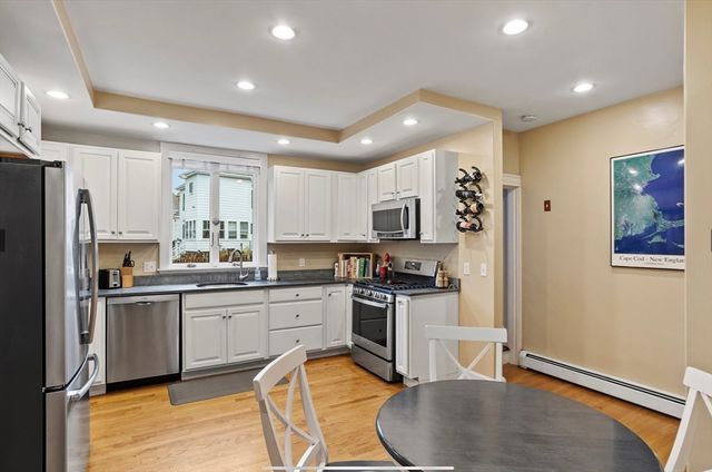 45 Walnut Rd., Hamilton, MA 01982