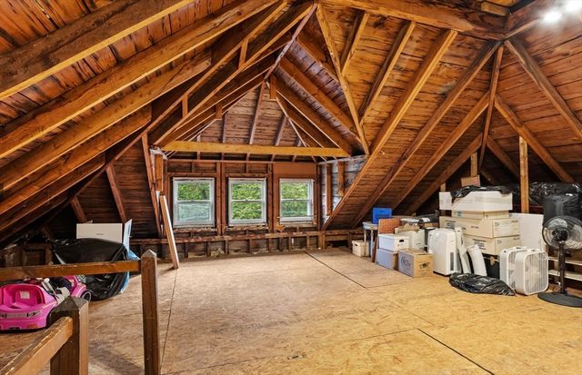 45 Walnut Rd., Hamilton, MA 01982