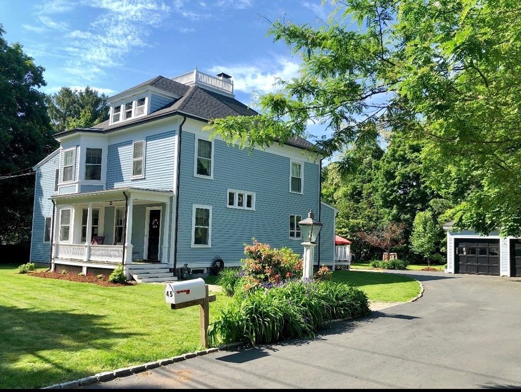 45 Walnut Rd., Hamilton, MA 01982