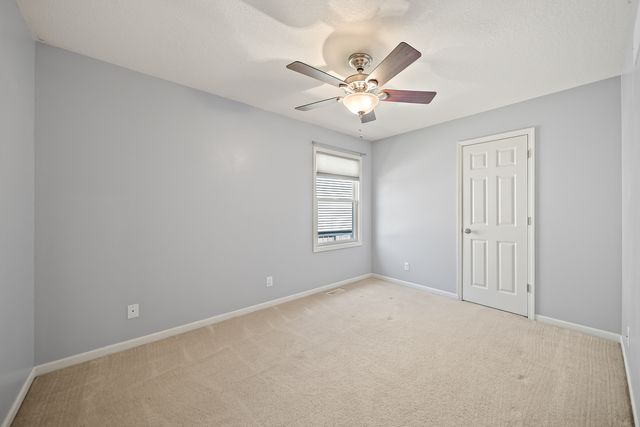 6211 N Clark Street, Davenport, IA 52806