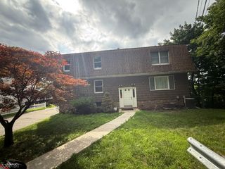 60 Garden Ave, Woodland Park, NJ 07424