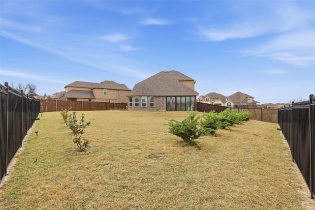 1002 Lakebend Court, Lewisville, TX 75010