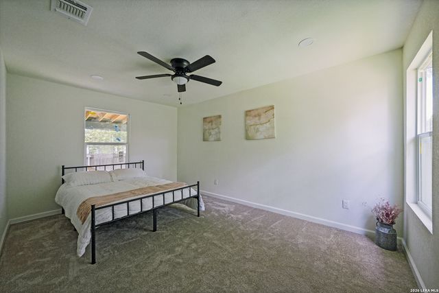 333 S Mesquite, New Braunfels, TX 78130