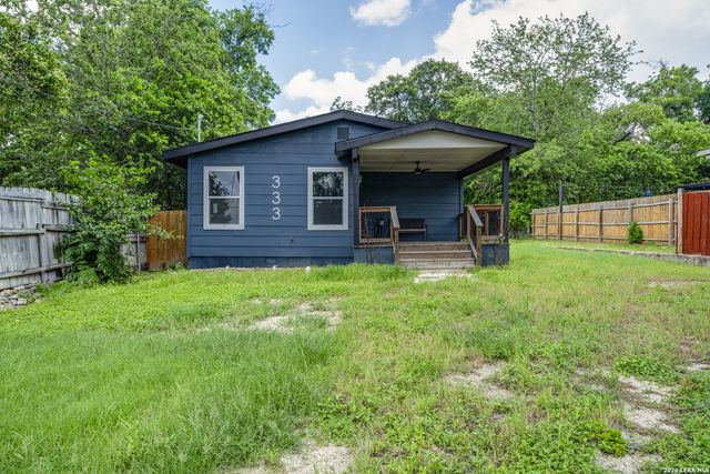 333 S Mesquite, New Braunfels, TX 78130