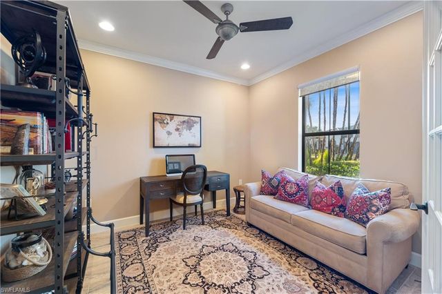 9418 Greyhawk TRL, Naples, FL 34120