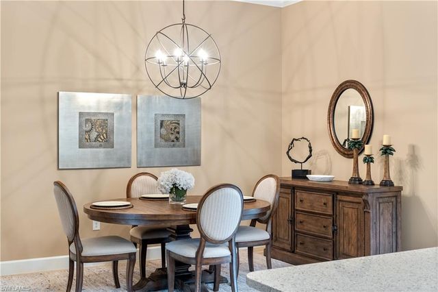 9418 Greyhawk TRL, Naples, FL 34120