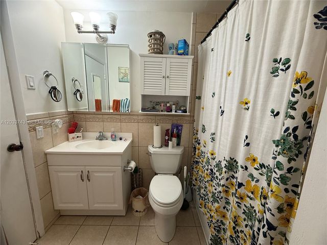 103 Tweedbrook Lane 101, Hollywood, FL 33021