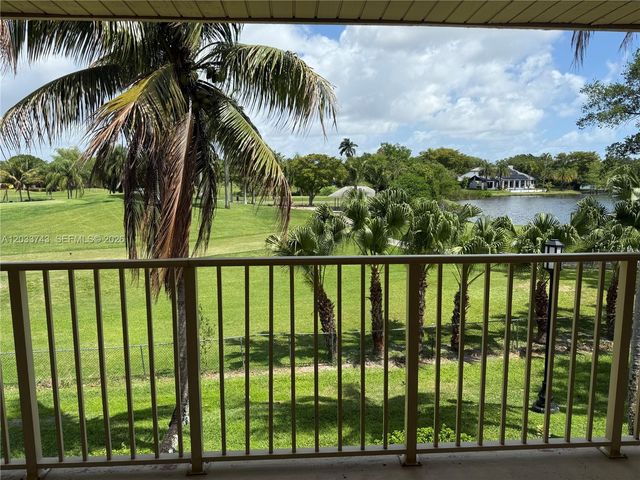 103 Tweedbrook Lane 101, Hollywood, FL 33021
