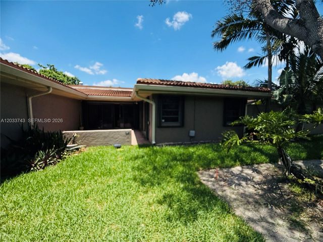 103 Tweedbrook Lane 101, Hollywood, FL 33021