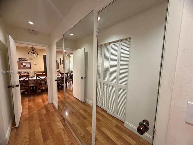 103 Tweedbrook Lane 101, Hollywood, FL 33021