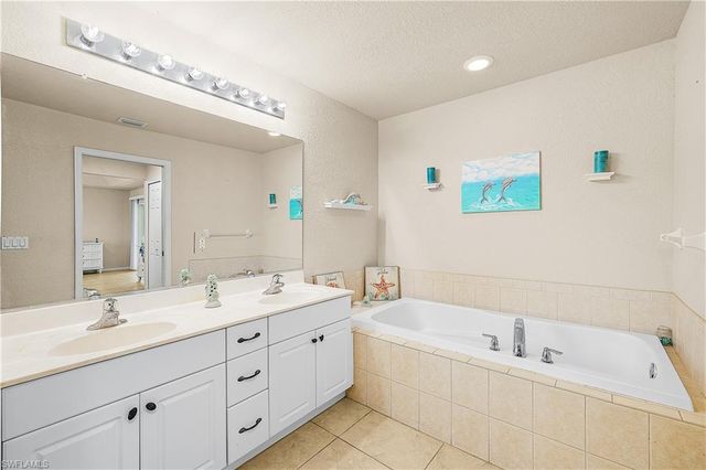 1106 7th PL, Cape Coral, FL 33993