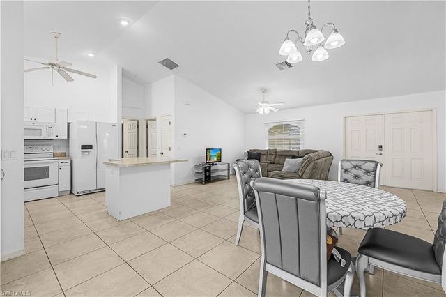 1106 7th PL, Cape Coral, FL 33993