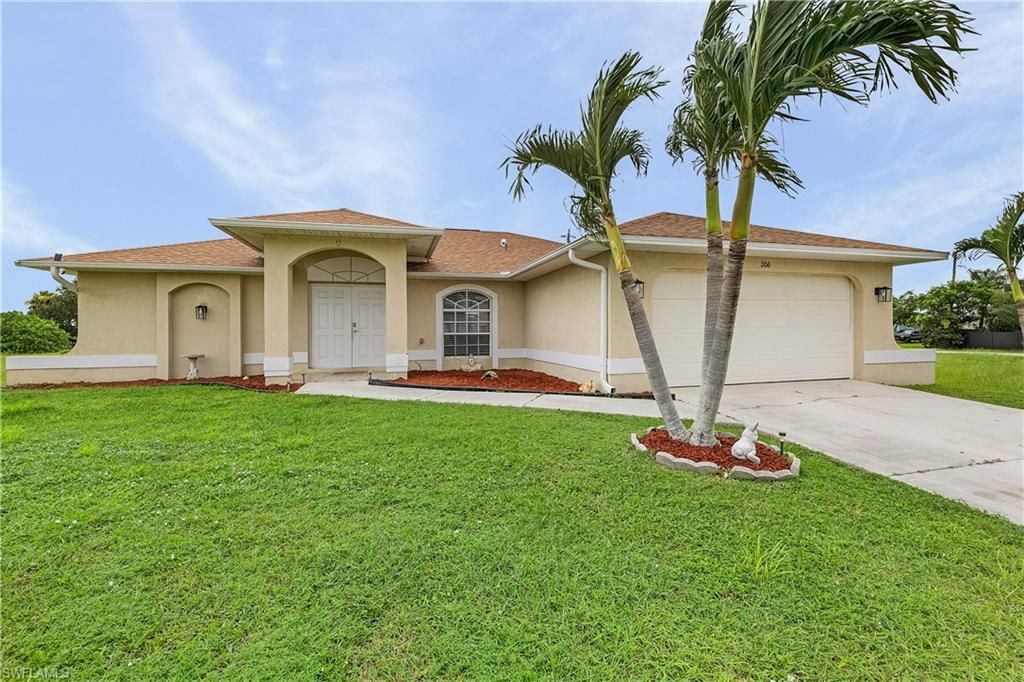1106 7th PL, Cape Coral, FL 33993