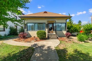 147 N Holly Street, Medford, OR 97501