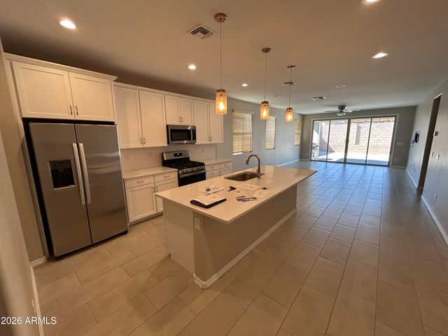 20268 W MONTECITO Avenue, Litchfield Park, AZ 85340