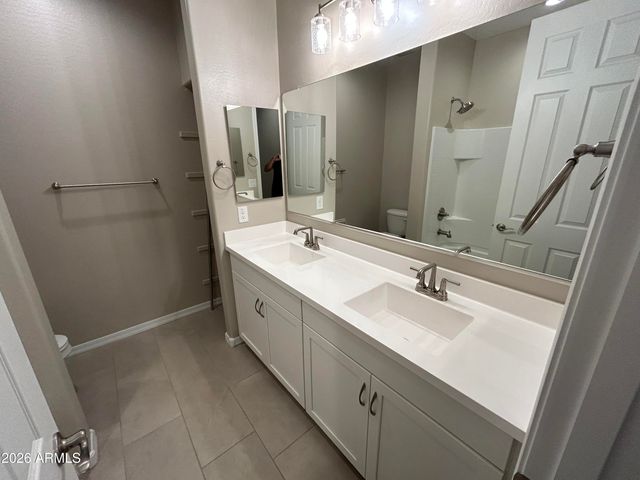 20268 W MONTECITO Avenue, Litchfield Park, AZ 85340