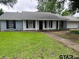 125 Savannah Dr., Tyler, TX 75703