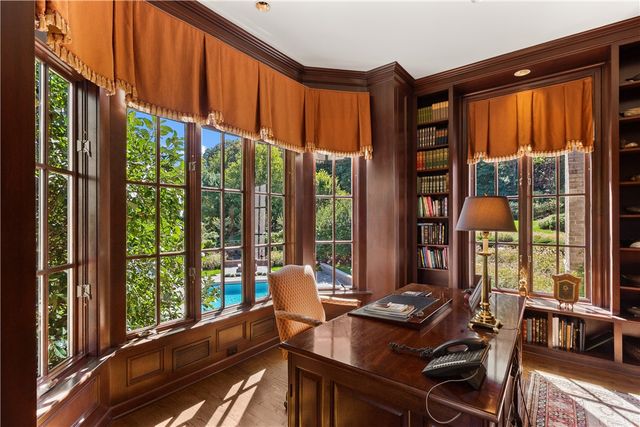 282 Justabout Rd, Peters Twp, PA 15367