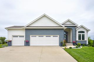 685 Indian Ridge Drive, Waukee, IA 50263