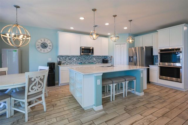 31300 KALE BROOKS COURT, San Antonio, FL 33576