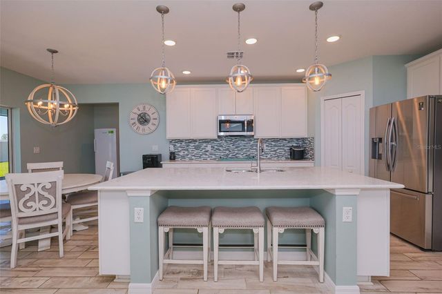 31300 KALE BROOKS COURT, San Antonio, FL 33576