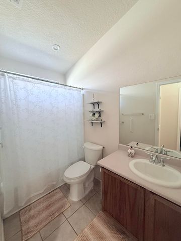 9923 Lone Mountain Avenue SW, Albuquerque, NM 87121