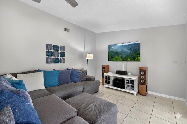 3042 CYPRESS GREEN DRIVE, Palm Harbor, FL 34684