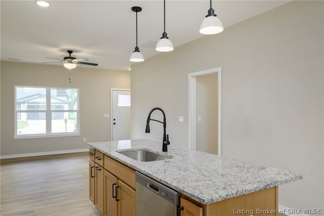 5702 Harmony Woods 1021, Memphis, IN 47143