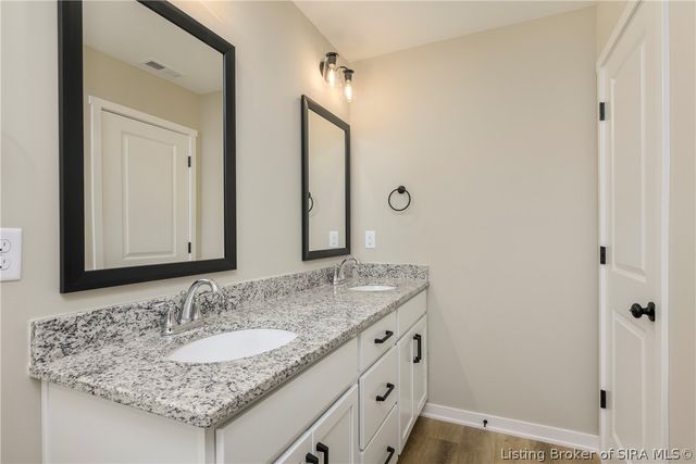 5702 Harmony Woods 1021, Memphis, IN 47143