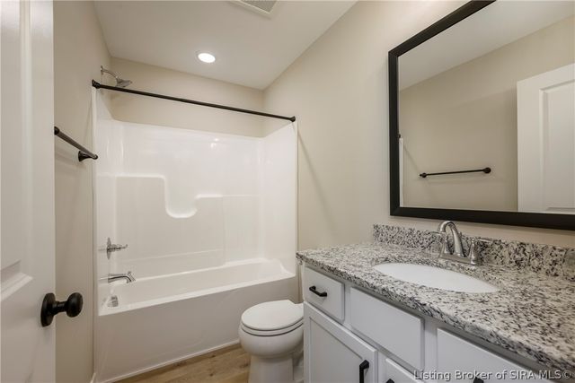 5702 Harmony Woods 1021, Memphis, IN 47143