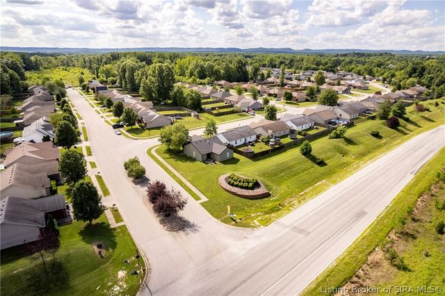 5702 Harmony Woods 1021, Memphis, IN 47143
