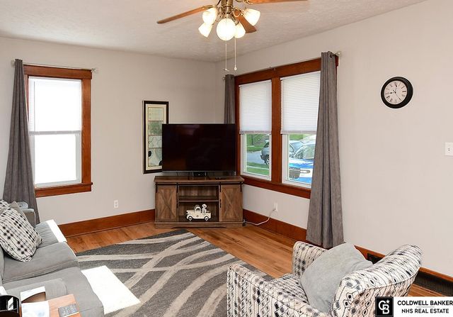 4220 Mason Street, Omaha, NE 68105
