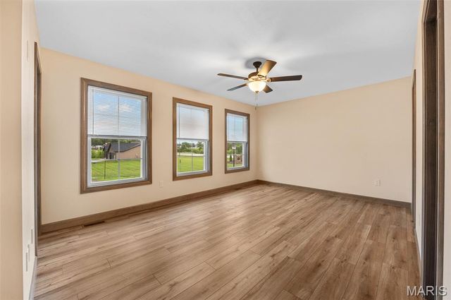 3605 Justine Drive, Pontoon Beach, IL 62040