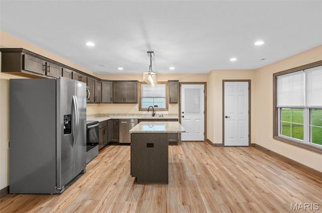 3605 Justine Drive, Pontoon Beach, IL 62040