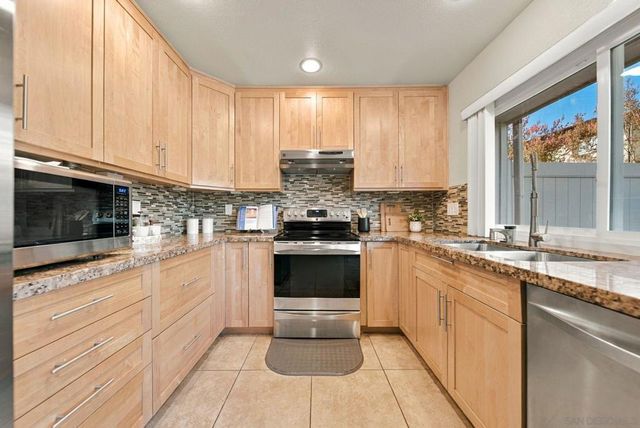 11452 Matinal Circle, San Diego, CA 92127