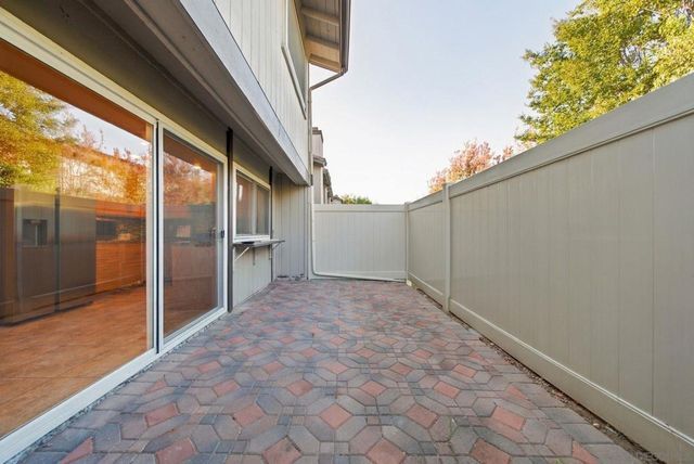 11452 Matinal Circle, San Diego, CA 92127