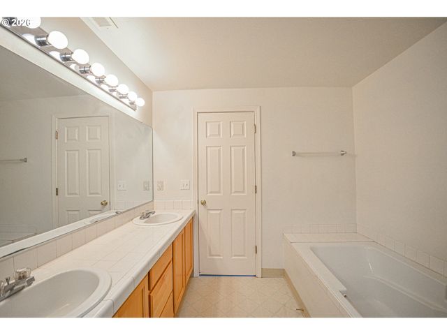 59388 ALDERWOOD Ct, St Helens, OR 97051