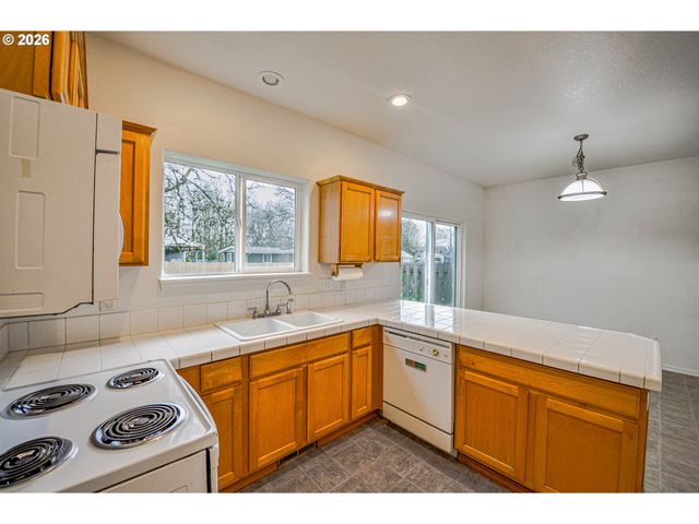 59388 ALDERWOOD Ct, St Helens, OR 97051