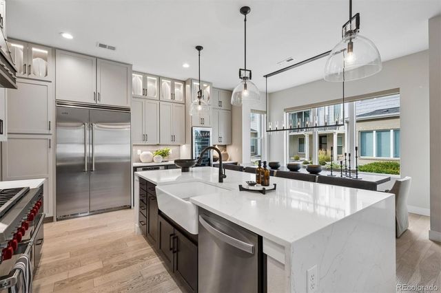 888 S Valentia Street 104, Denver, CO 80247
