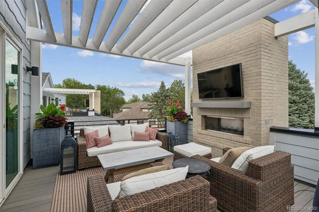 888 S Valentia Street 104, Denver, CO 80247