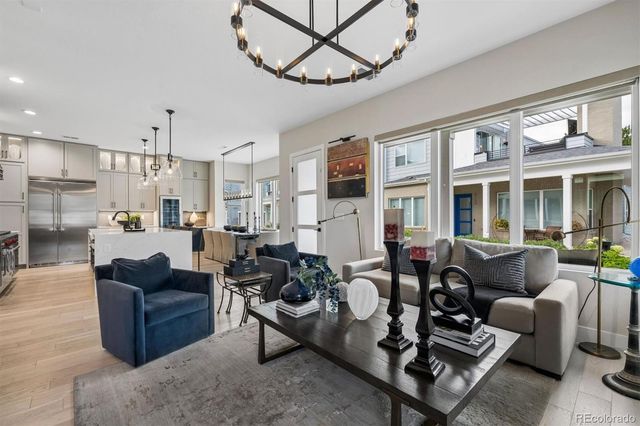 888 S Valentia Street 104, Denver, CO 80247